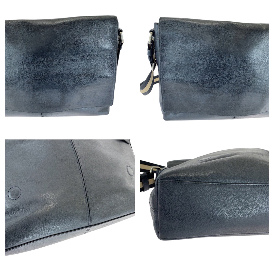 COACH Shoulder Bag F54792 leather Navy Beige SilverMetal Shoulder Bag Messenger bag mens Used Authentic