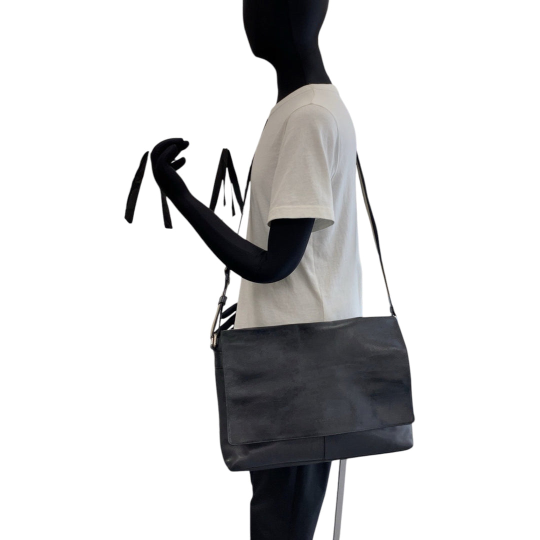 COACH Shoulder Bag F54792 leather Navy Beige SilverMetal Shoulder Bag Messenger bag mens Used Authentic