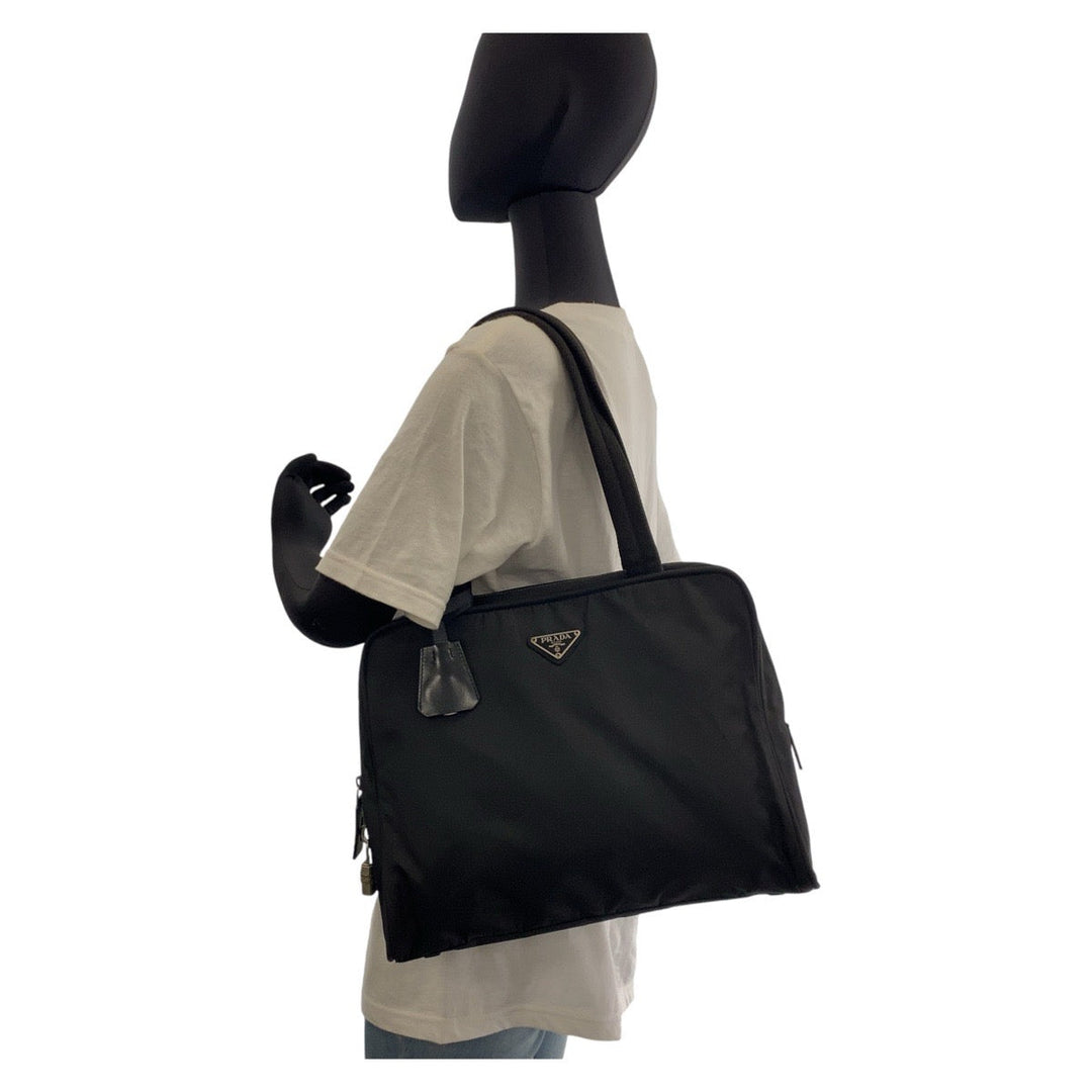 PRADA Shoulder Bag Nylon Black SilverMetal Shoulder Bag Business Bag Handbag Test Triangle With logo Women Used Authentic