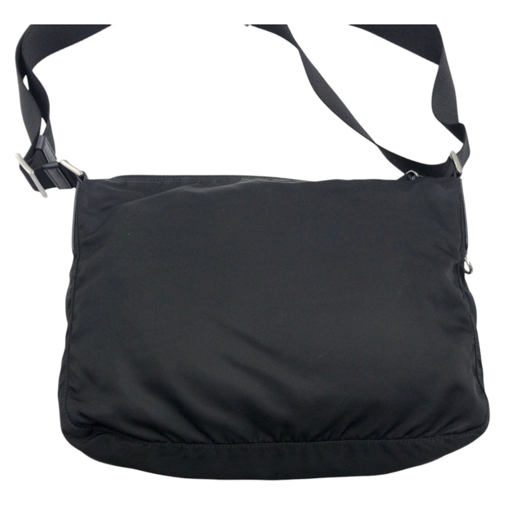 PRADA Shoulder Bag Nylon Black SilverMetal Shoulder Bag Test Triangle With logo mens Used Authentic