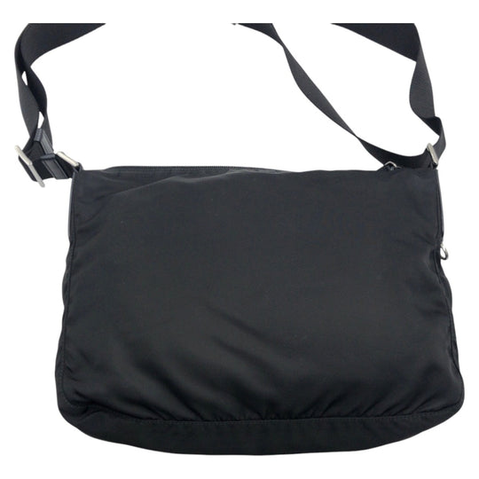 PRADA Shoulder Bag Nylon Black SilverMetal Shoulder Bag Test Triangle With logo mens Used Authentic