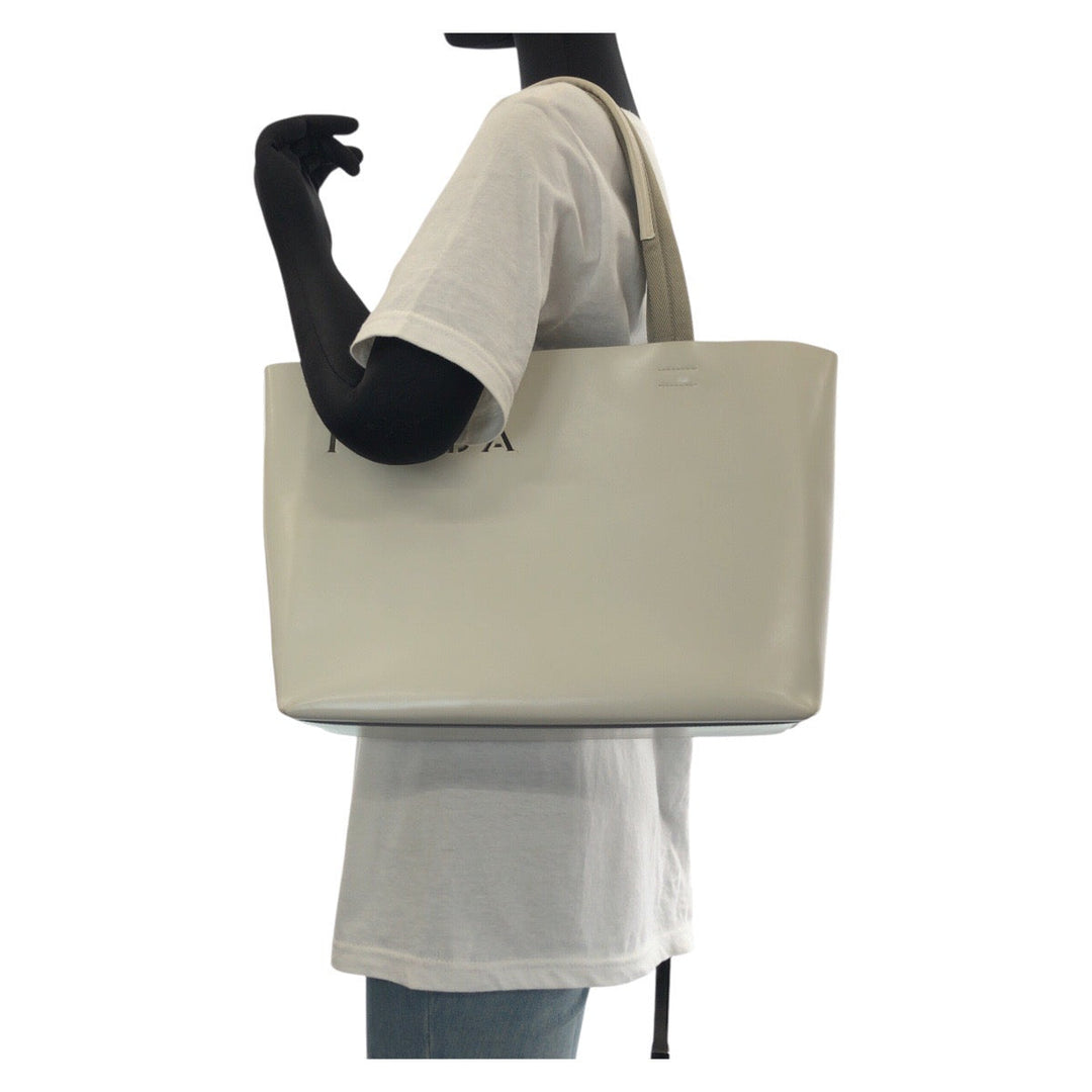 PRADA Tote Bag leather White SilverMetal Tote Bag Shoulder Bag Punching logo Women Used Authentic