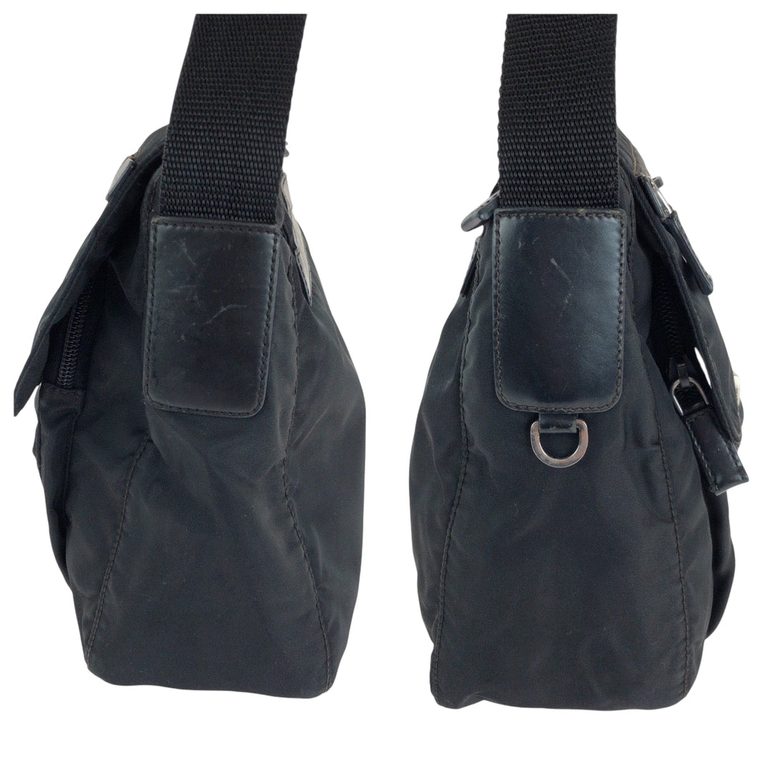 PRADA Shoulder Bag Nylon Black SilverMetal Shoulder Bag pochette Test Triangle With logo Women Used Authentic