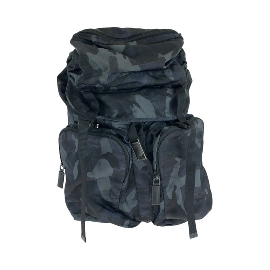 PRADA Backpack V136 Nylon khaki Backpack Backpack Tessuto Camouflage Pattern Triangle With logo mens Used Authentic