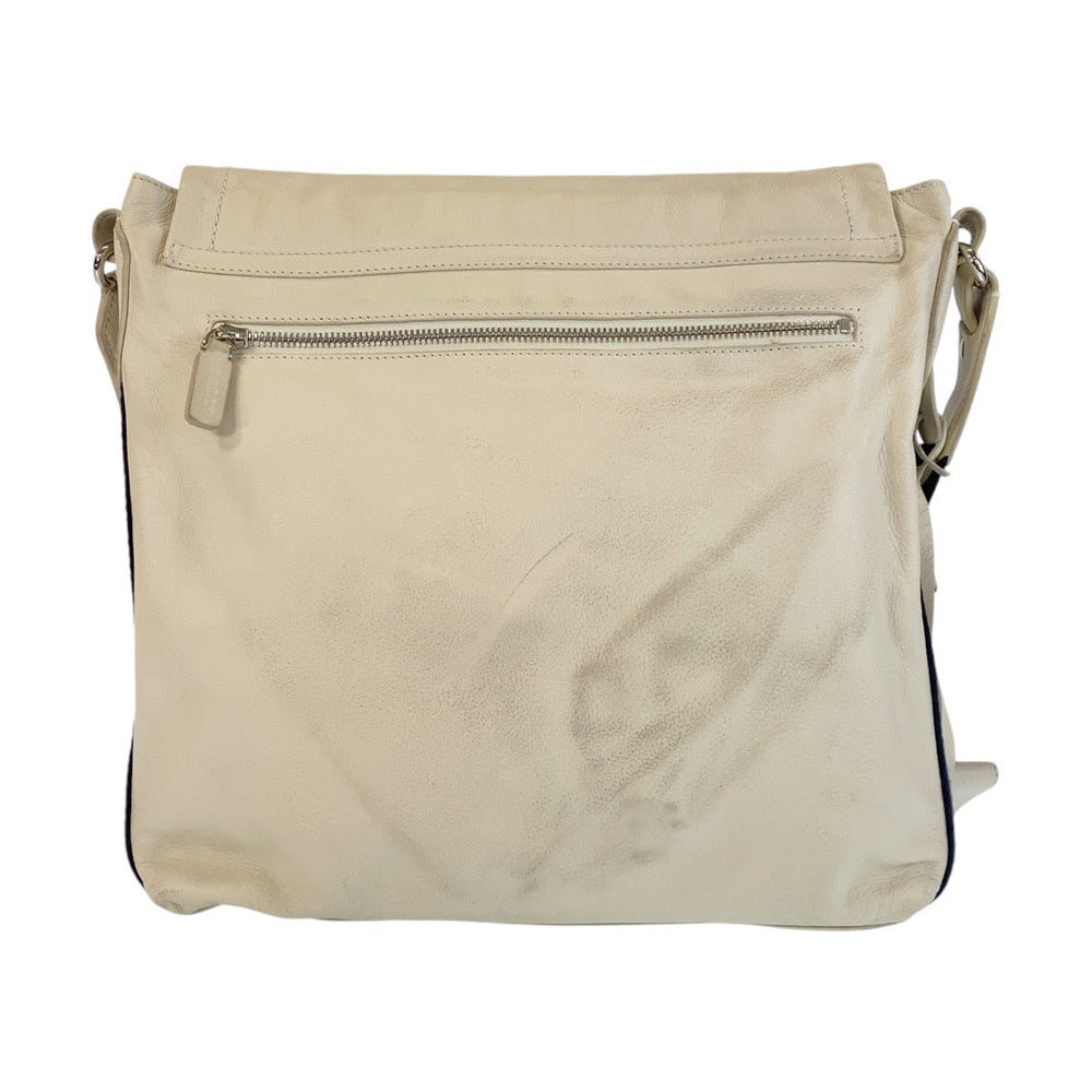 BALLY Shoulder Bag leather White SilverMetal Crossbody Shoulder Bag Messenger Bag mens Used Authentic