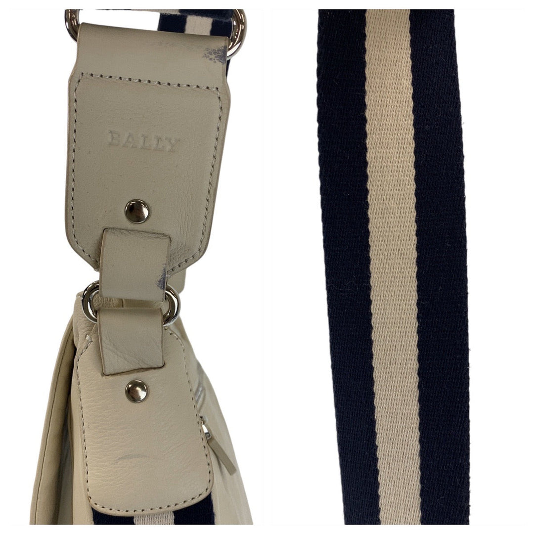 BALLY Shoulder Bag leather White SilverMetal Crossbody Shoulder Bag Messenger Bag mens Used Authentic
