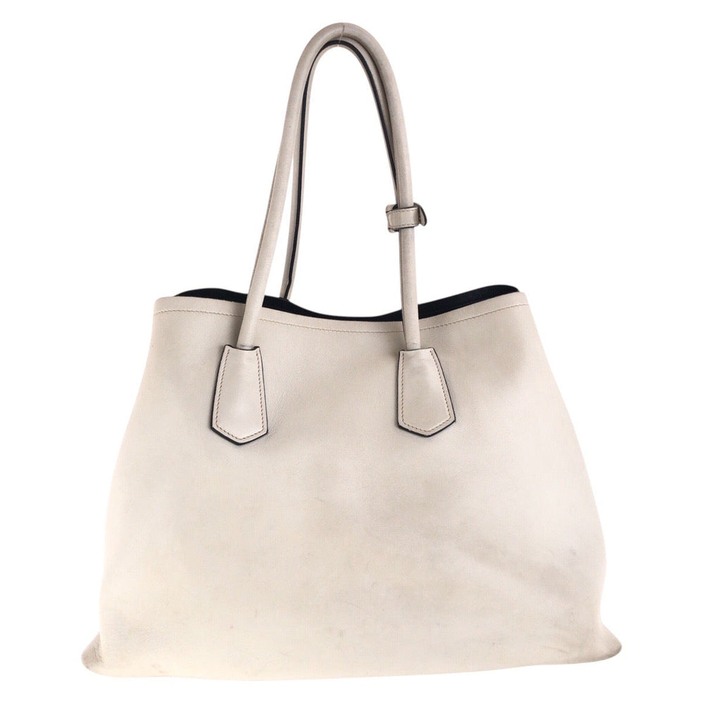 PRADA Tote Bag leather White SilverMetal Tote Bag Shoulder Bag Triangle With logo Women Used Authentic