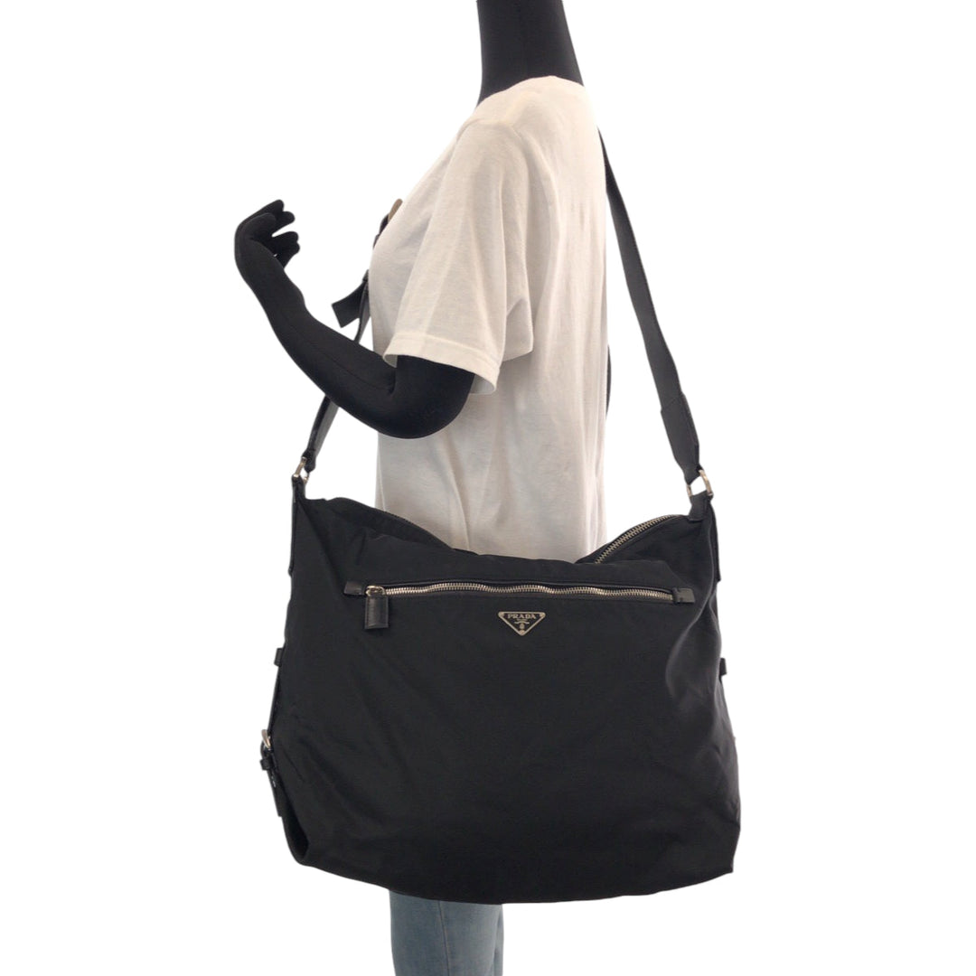 PRADA Shoulder Bag Nylon Black SilverMetal Shoulder Bag Messenger bag Test Triangle With logo mens Used Authentic