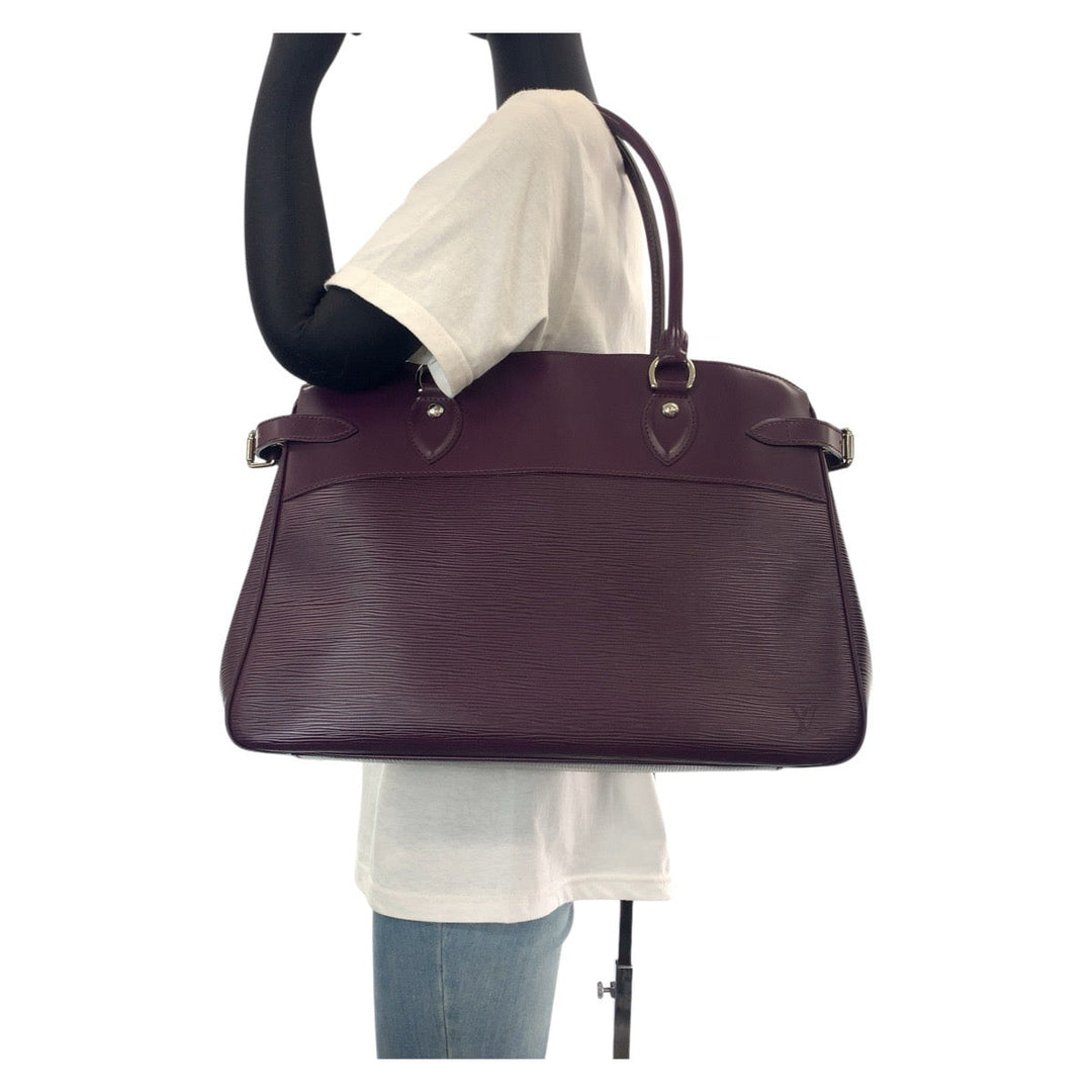 LOUIS VUITTON Tote Bag M5926K leather Purple SilverMetal Tote Bag Shoulder Bag Epi Passy PM Women Used Authentic