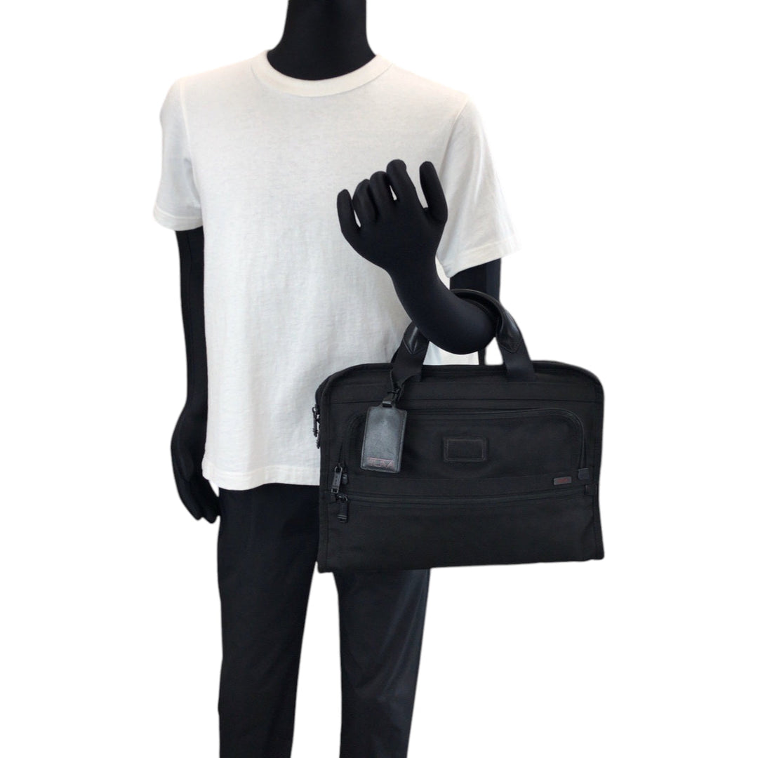TUMI Shoulder Bag Nylon Black SilverMetal Shoulder Bag Business Bag mens Used Authentic