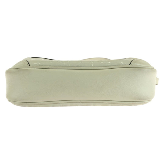 GUCCI Shoulder Bag 675776 leather White Cream Gold Metal Shoulder Bag Camera bag GG star Women Used Authentic