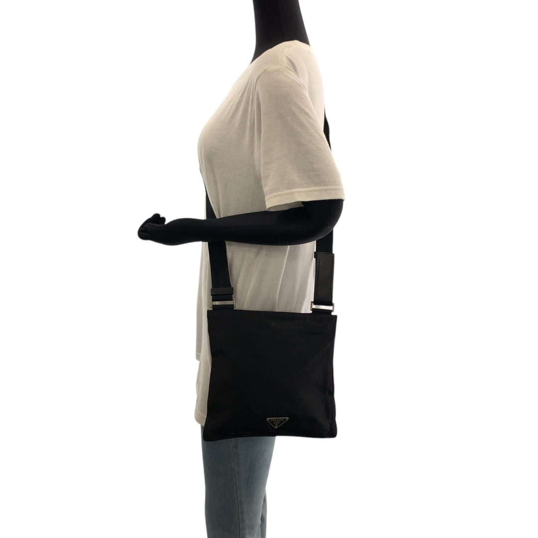 PRADA Shoulder Bag Nylon Black SilverMetal Shoulder Bag Sacoche Test Triangle With logo Women Used Authentic