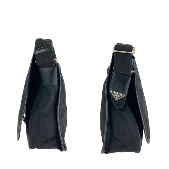 PRADA Shoulder Bag Nylon Black SilverMetal Shoulder Bag Messenger Bag Unisex Test Triangle With logo Women Used Authentic