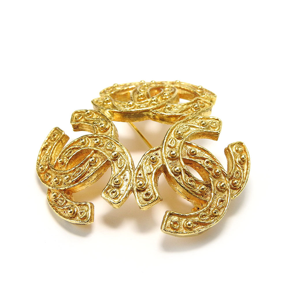CHANEL Brooch metal gold Women Used Authentic