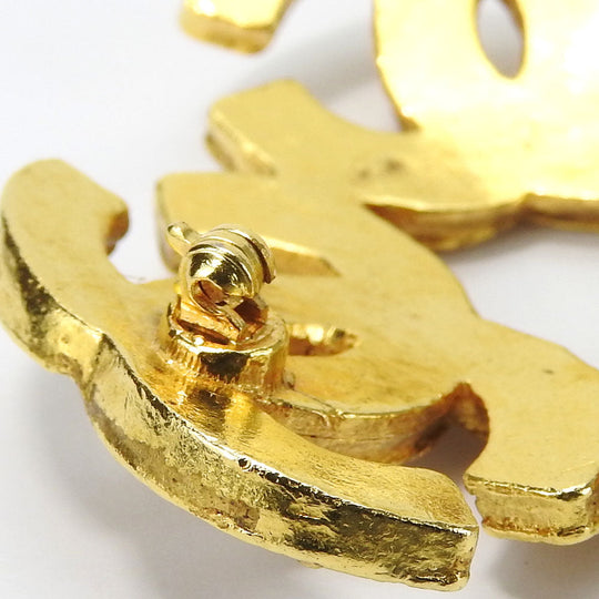 CHANEL Brooch metal gold Women Used Authentic