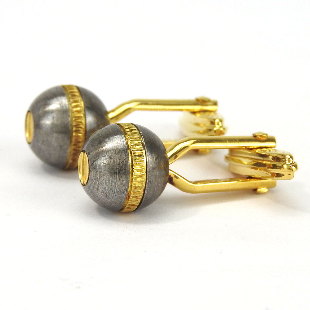 Dunhill cuffs Metal, Plastic gold mens Used Authentic