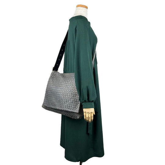 BOTTEGAVENETA Shoulder Bag 161314 leather gray INTRECCIATO unisex(Unisex) Used Authentic