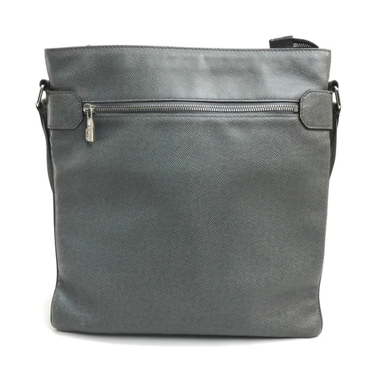 LOUIS VUITTON Shoulder Bag M32630 Taiga Leather gray Taiga Sasha mens Used Authentic