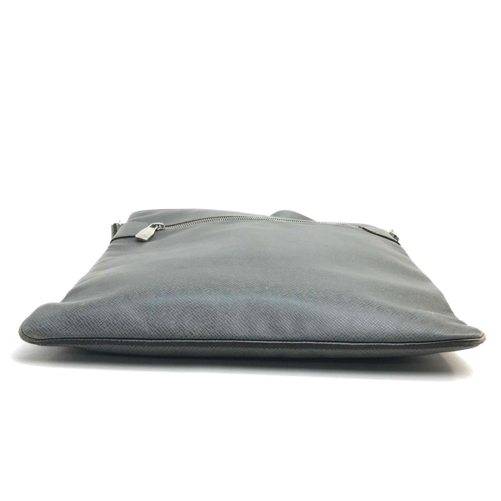 LOUIS VUITTON Shoulder Bag M32630 Taiga Leather gray Taiga Sasha mens Used Authentic