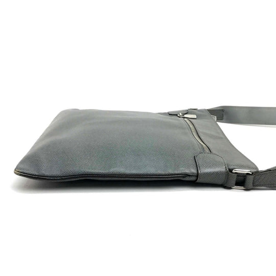 LOUIS VUITTON Shoulder Bag M32630 Taiga Leather gray Taiga Sasha mens Used Authentic