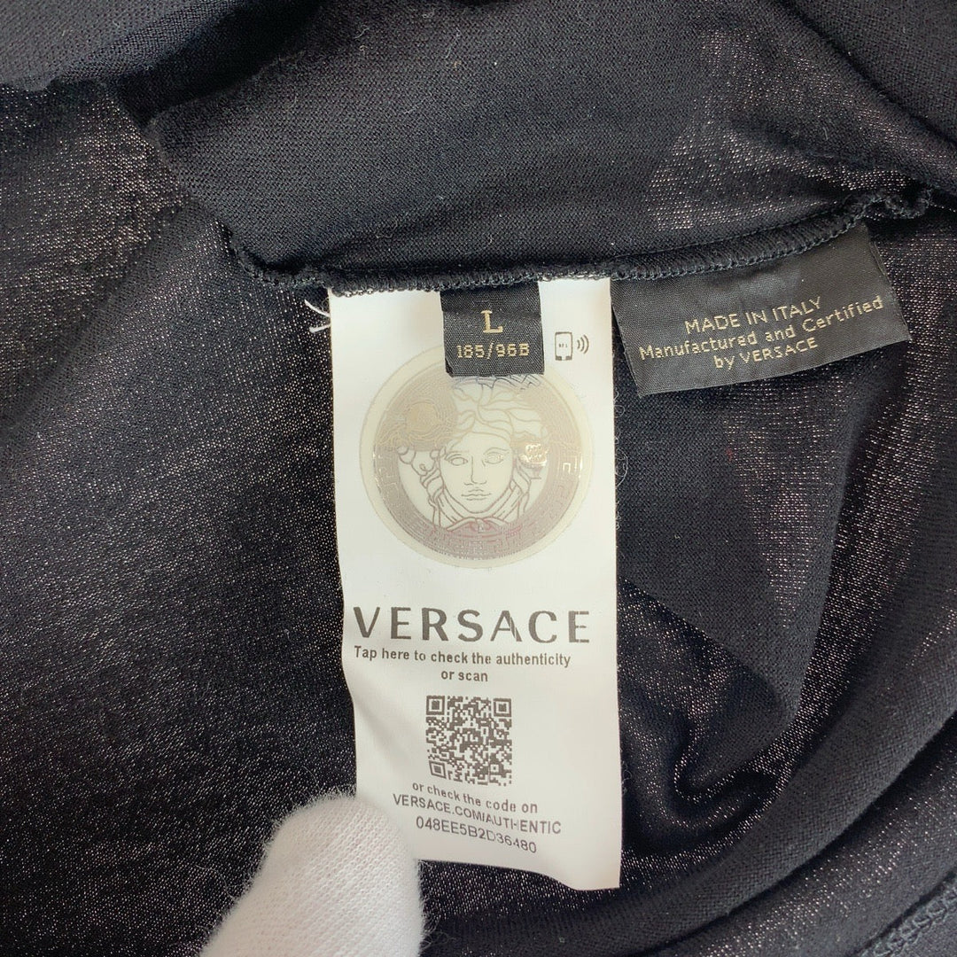 Gianni Versace Short sleeve T-shirt cotton Black Yellow Short sleeve T-shirt crew neck Medusa embroidery mens L Used Authentic
