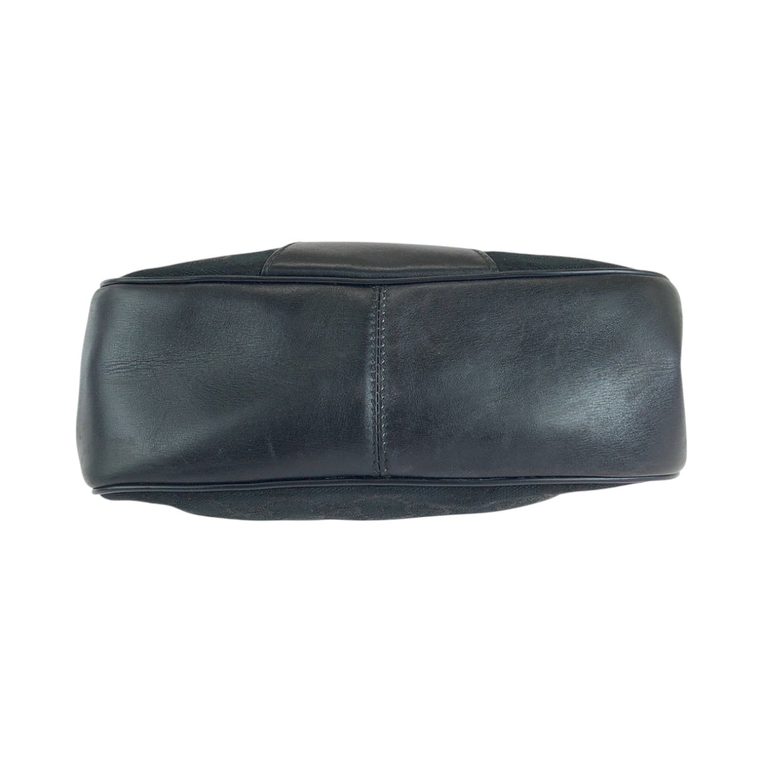 GUCCI Shoulder Bag 10 02 024 GG canvas, leather Black GoldMetal Shoulder Bag pochette Old Gucci Shelly Line Women Used Authentic