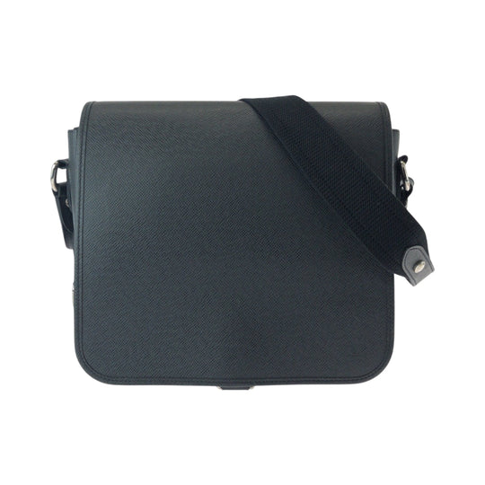 LOUIS VUITTON Shoulder Bag M32482 Taiga Ardoise Black SilverMetal Shoulder Bag Messenger bag Taiga Andrei mens Used Authentic