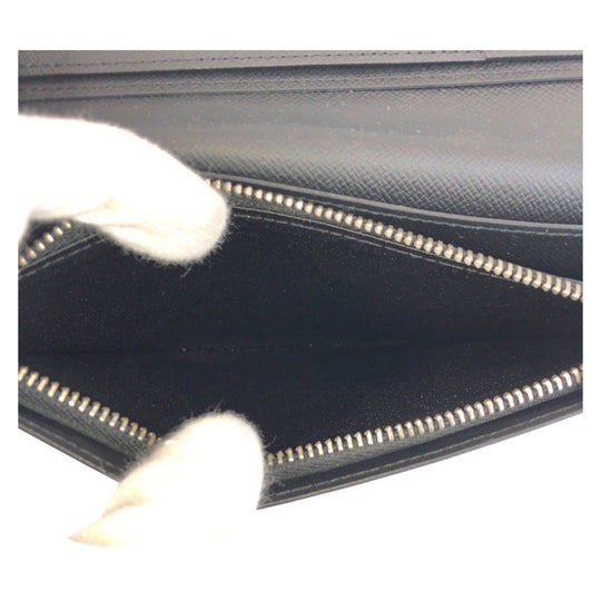 LOUIS VUITTON Long Wallet Purse M30179 leather Black SilverMetal Long Wallet Purse Taiga Portefeuille Braza mens Used Authentic