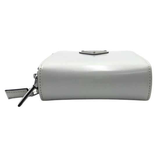 PRADA Shoulder Bag enamel white Shoulder Bag Pochette Unisex Triangular logo Women Used Authentic