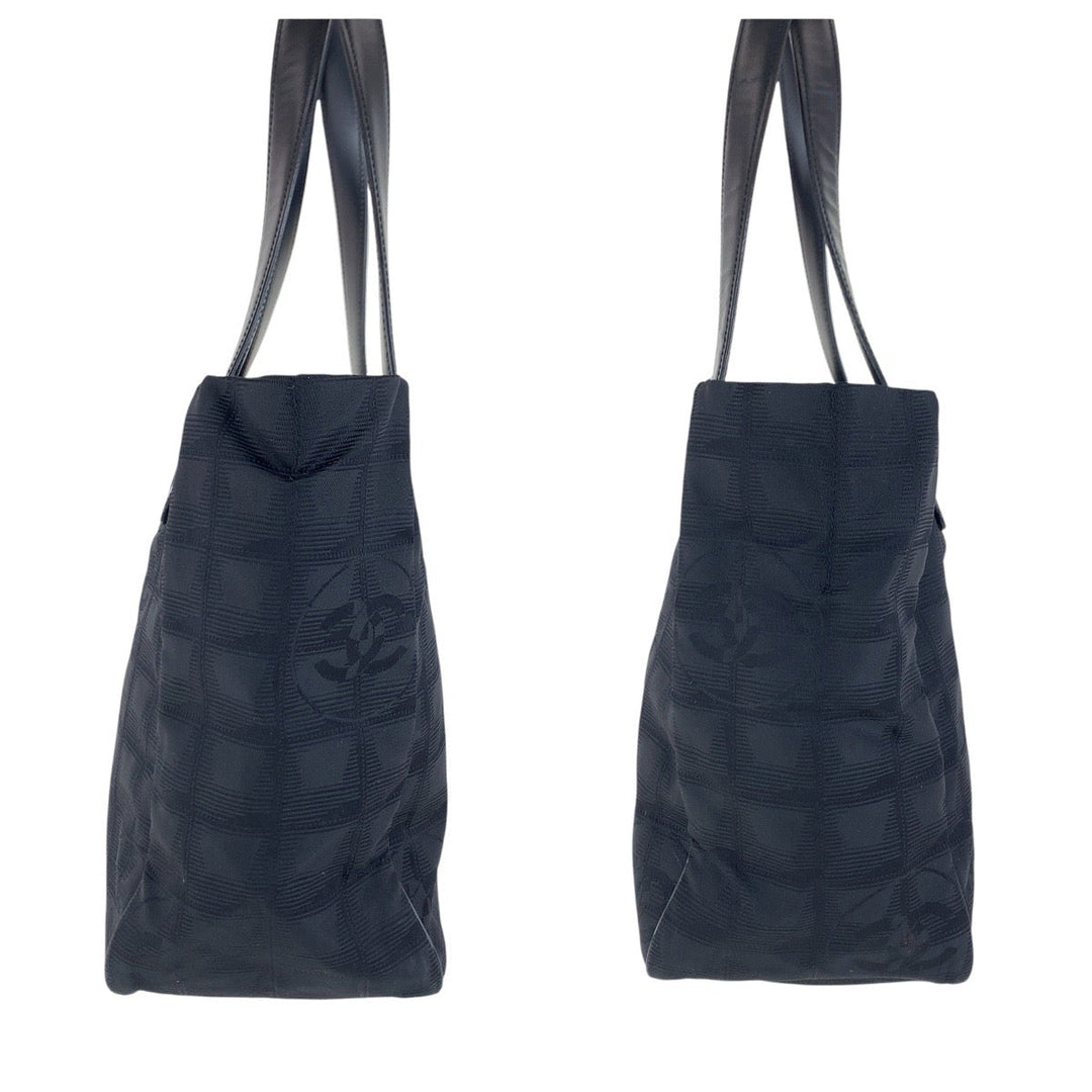 CHANEL Tote Bag Canvas, Leather Black GoldMetal Tote Bag Shoulder Bag New travel line COCO Mark Women Used Authentic