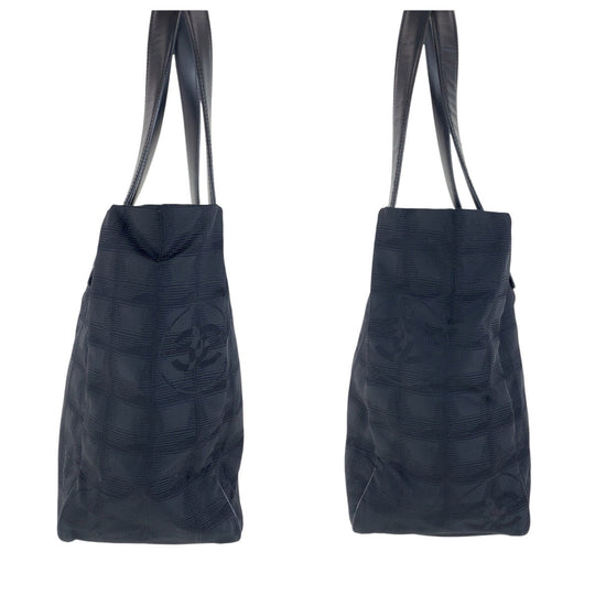CHANEL Tote Bag Canvas, Leather Black GoldMetal Tote Bag Shoulder Bag New travel line COCO Mark Women Used Authentic