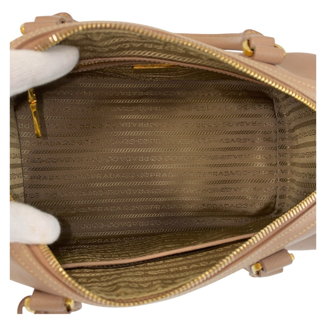 PRADA Handbag leather Pink Beige Gold Metal Handbag Shoulder Bag 2way Safiano Triangle With logo Women Used Authentic
