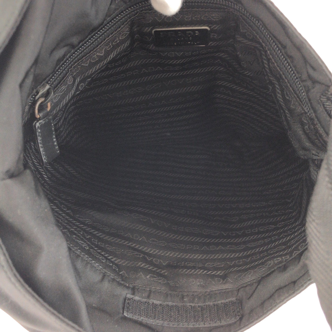 PRADA Shoulder Bag Nylon Black SilverMetal Shoulder Bag Sacoche Test Triangle With logo Women Used Authentic