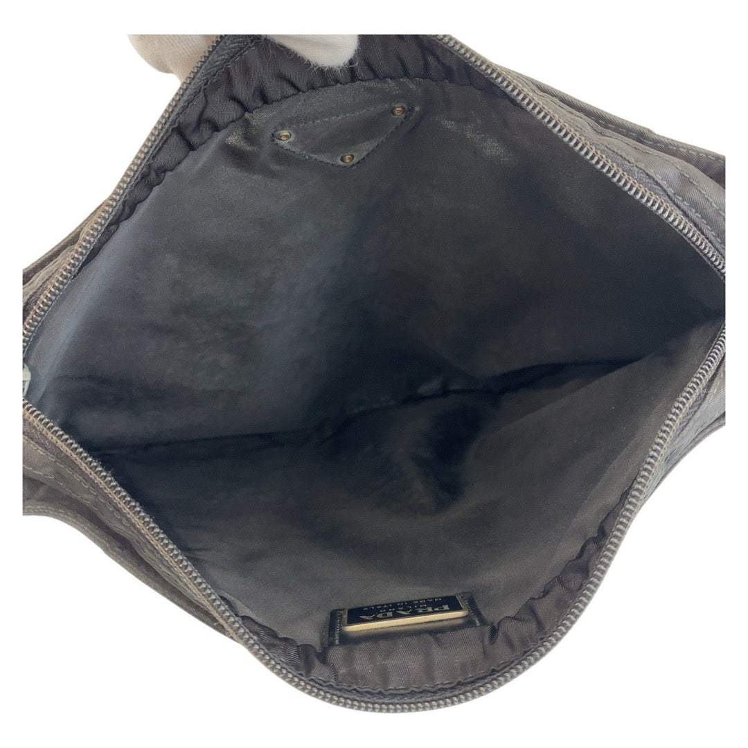 PRADA Shoulder Bag Nylon Black SilverMetal Shoulder Bag Messenger bag Test Triangle With logo Women Used Authentic