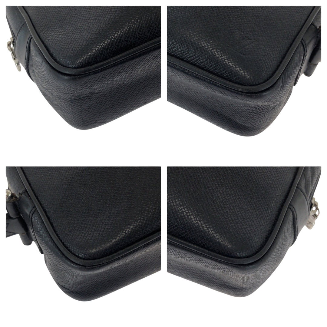 LOUIS VUITTON business bag M30441 Taiga Black Silver Metal business bag clutch bag Taiga Karga mens Used Authentic