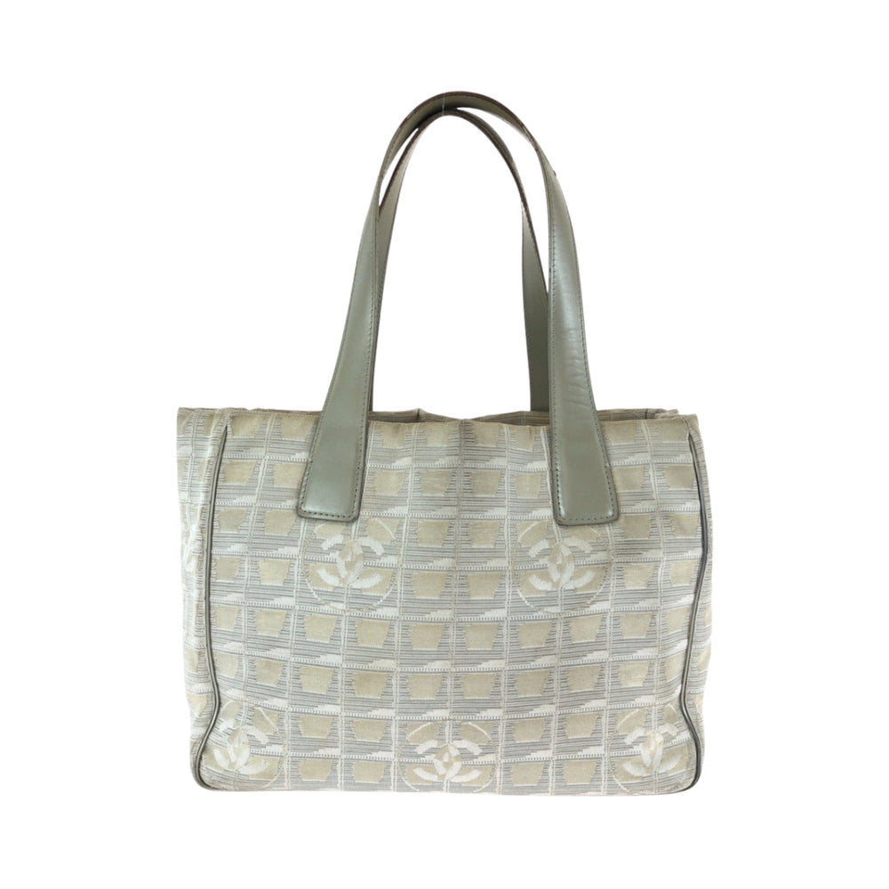 CHANEL Tote Bag A20457 canvas Silver Grey SilverMetal Tote Bag handbag New Travel Line Tote PM COCO Mark Women Used Authentic