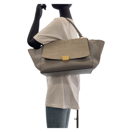 CELINE Handbag leather gray Embossing Trapeze Medium