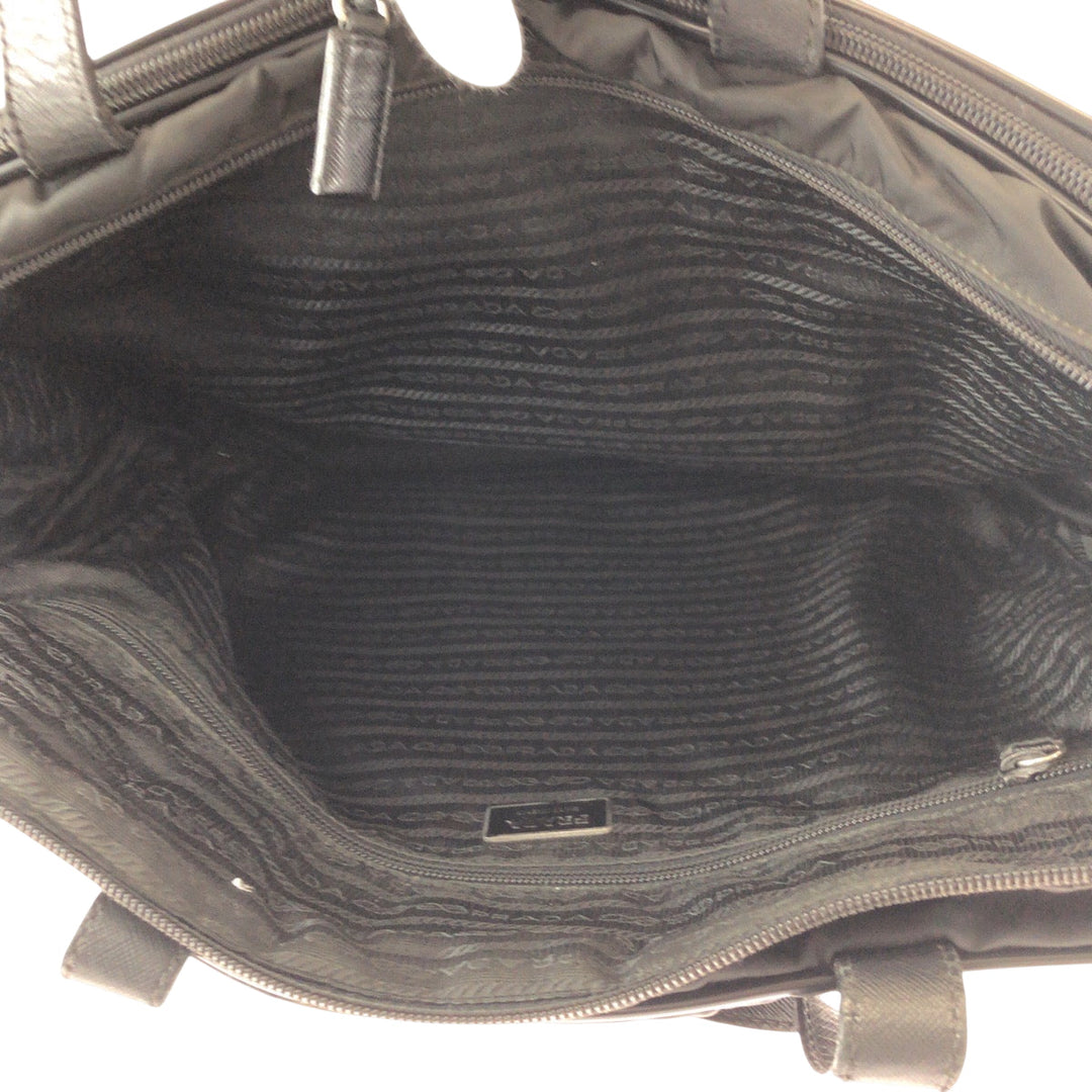 PRADA Shoulder Bag V407S Nylon Black SilverMetal Shoulder Bag Business Bag 2way Test Triangle With logo mens Used Authentic