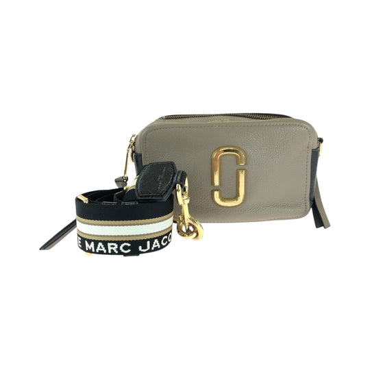 MARC BY MARC JACOBS Shoulder Bag F SE 2250 leather Beige Black Gold Metal Shoulder Bag pochette Women(Unisex) Used Authentic