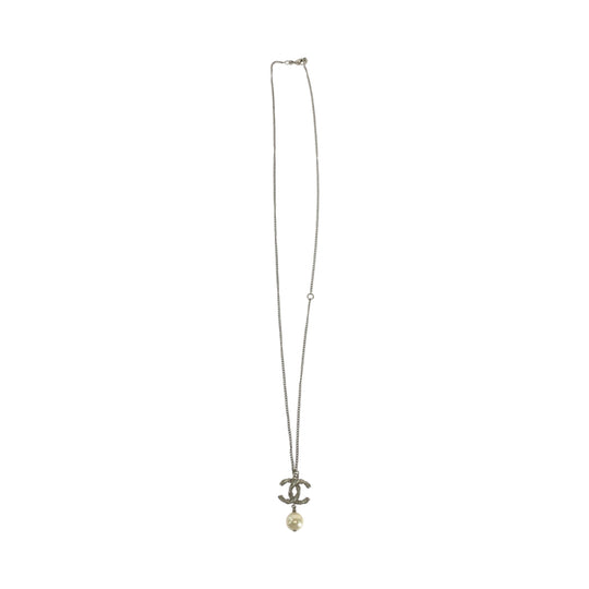 CHANEL Necklace plating Silver white Necklace COCO Mark Fake Pearl Women Used Authentic