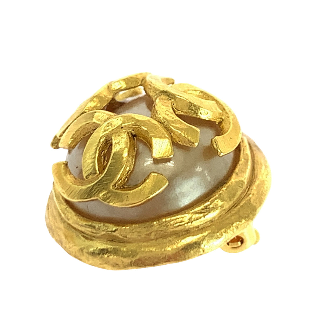 CHANEL Earring plating Gold white Triple COCO Mark Faux Pearl