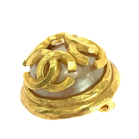 CHANEL Earring plating Gold white Triple COCO Mark Faux Pearl