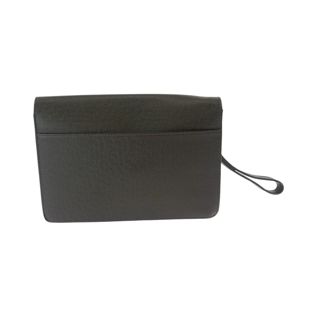LOUIS VUITTON business bag M30786 Taiga Brown Silver Metal business bag clutch bag Taiga Selenga mens Used Authentic
