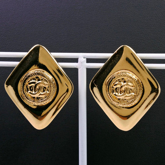 CHANEL Earring Plated Gold gold COCO Mark Women Used Authentic