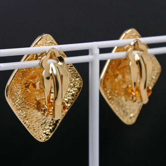 CHANEL Earring Plated Gold gold COCO Mark Women Used Authentic