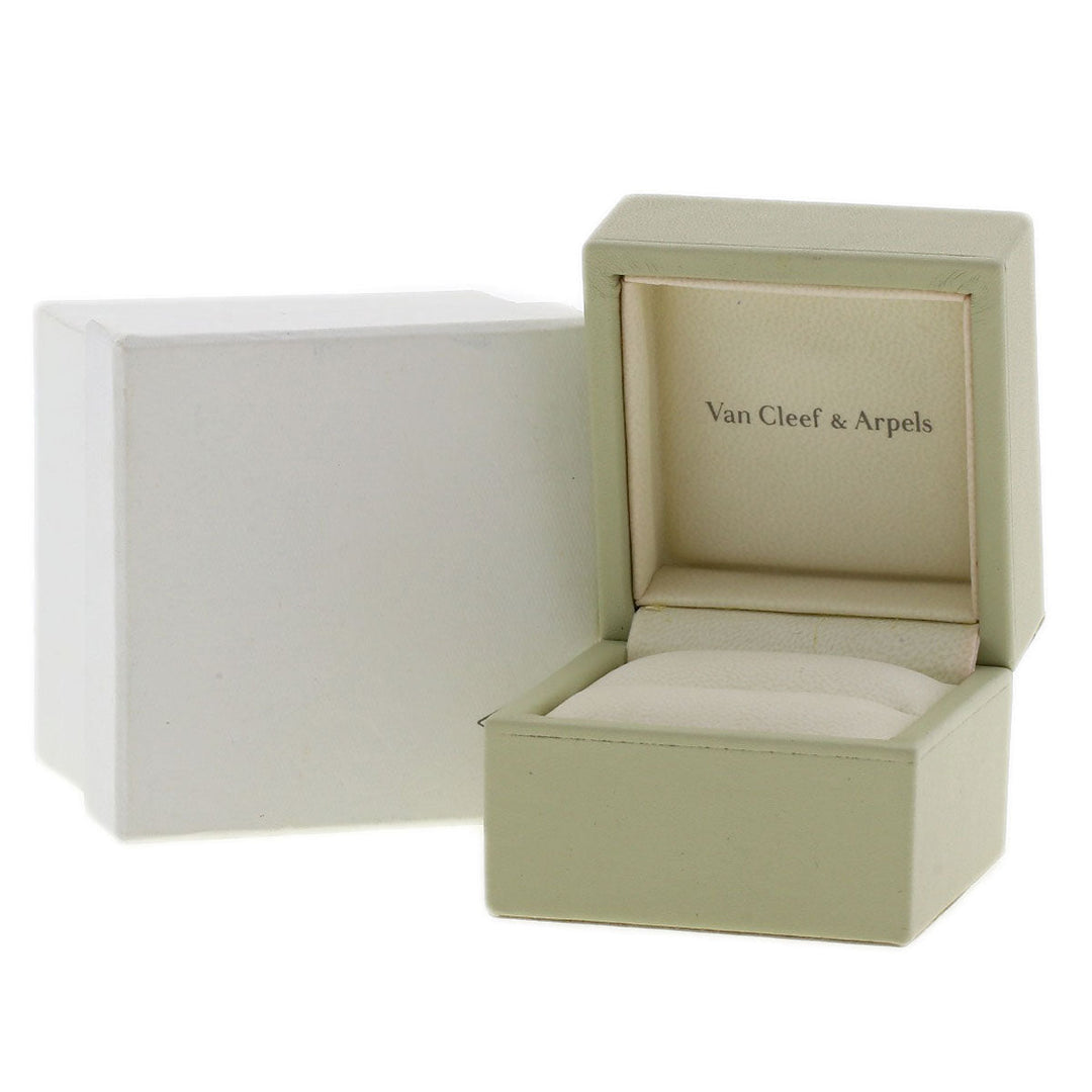 Van Cleef & Arpels Ring K18WG Silver Do Papillon Pearl Diamond #52