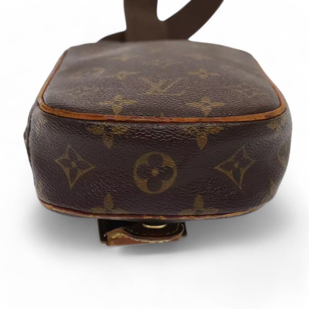 Louis Vuitton Monogram Pochette Gange Shoulder Bag Brown Crossbody Bag