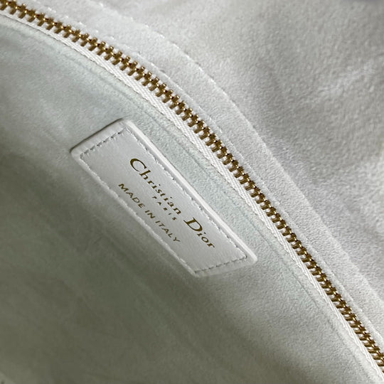Dior Handbag M0565ONGE_M030 lambskin white LADY DIOR Lady Dior Canage Women Used Authentic