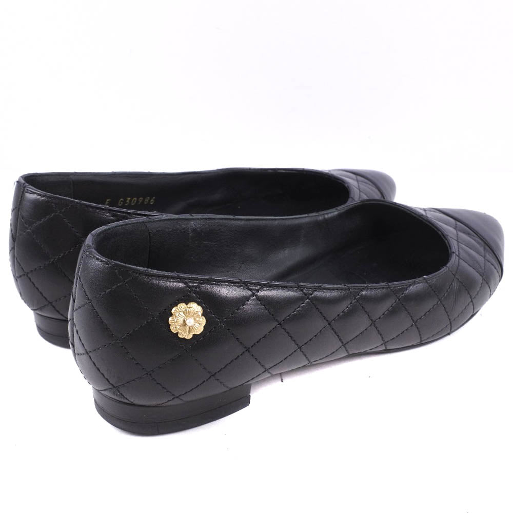 CHANEL pumps Calfskin black Matrasse Women 34 1/2 Used Authentic