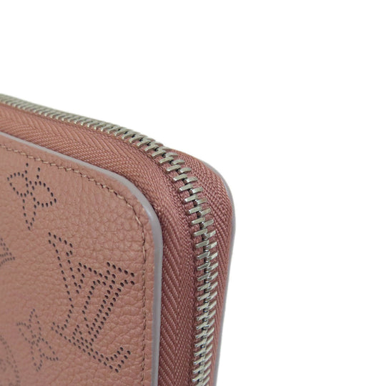 LOUIS VUITTON Long Wallet Purse M61868 Mahina leather pink Zippy Wallet Magnolia